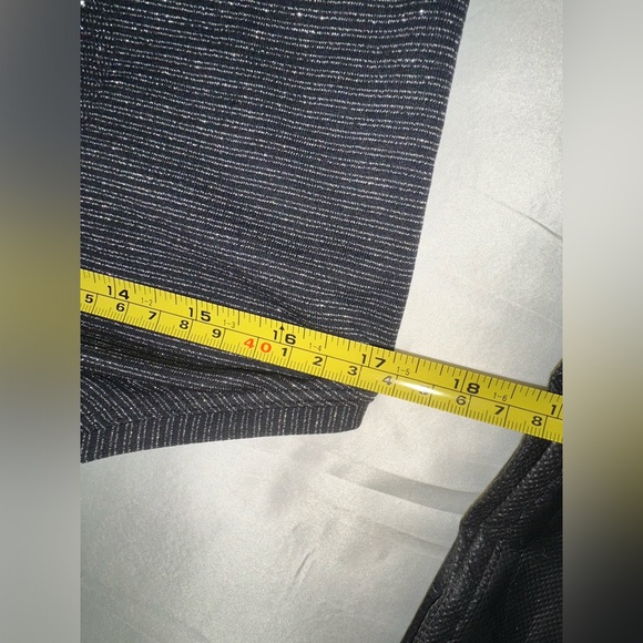 Lululemon Bundle (2) Swiftly Tank Top Mauve/Metallic Black 10 - Picture 6 of 11